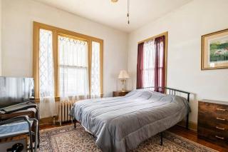 Cozy Cape Cod Bungalow King Queen WD Full Kitchen Wifi Desk - York - 4