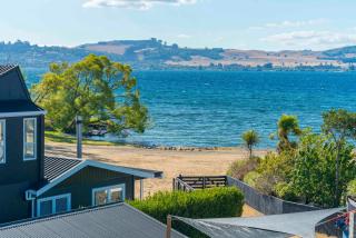 Willow Lake House - Lake Taupo Holiday Home - Taupo - 9