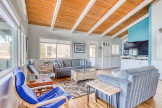 Captains Quarters - 8