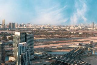New 1BR APT Business Bay w Burj View - 9