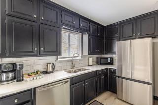 Cozy 3 Bedroom House Near DFW - Bedford - 1