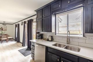 Cozy 3 Bedroom House Near DFW - Bedford - 4