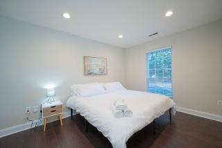 Comfy 3 Bed Housebackyardwifispacy - Charlotte - 6