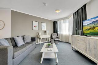 Modern 1-Bed City Apartment Pool, Gym & Sauna - Brisbane - 8