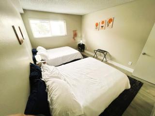 Modern 2bed Bedcentrallocatio1bathaptking Bed - Tempe - 1