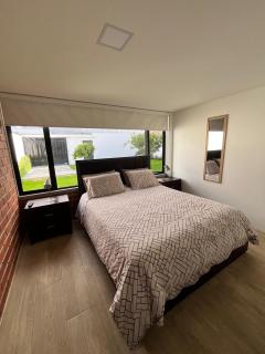 Departamento con Jardin y Parqueadero Ubicacion TOP - Ibarra - 3