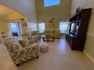 Spacious 5-Bedroom Pool Villa in Southern Dunes - Haines City - 2
