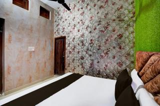 SPOT ON GANGA HOTEL - - 8