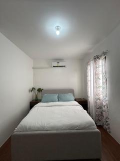 Almond drive 2BR Townhouse Near SRP Nustar Talisay - 6