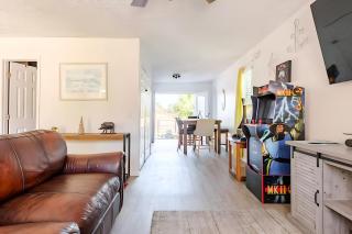 OceanView Oasis - Relax with Hot Tub, Breakfast, Fire Pit & Putting Green! - Panama City Beach - 8
