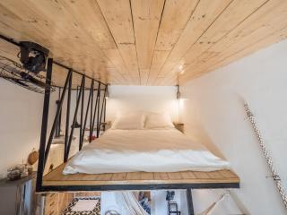 AGTA Nest Loft in Subic Bay with Self-Serve Breakfast - Pet Friendly, WiFi, Monkeys! - - 8