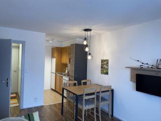 Holiday Home by Swiss Beach & Scenic Trails - Veysonnaz - 4