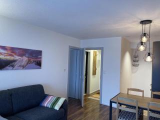 Charming apartment with hill view - 9