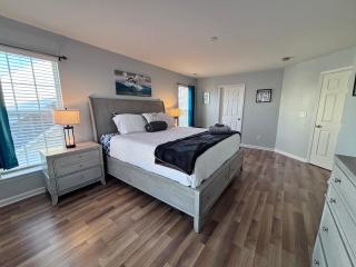 Amazing 4 BDRM home w garage in Charlotte - Charlotte - 6