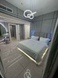 DAMAC Tower Sea View Apartment - 7