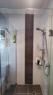 Monique's AirCon Rm Prvt BthRm TV - 3