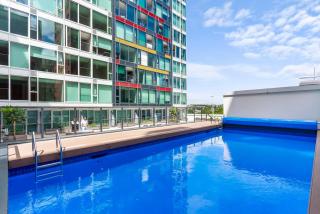 Central City Pad With Pool & Gym - 2 Free Carparks - Auckland - 0