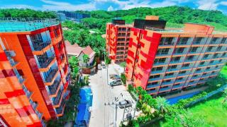 Stunning 60 sqm Studio at NaiHarn Beach Condo, Walk to Beach, Your Tropical Retreat! - 3