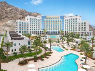 Bloomfields 2brmaid Address Beach Fujairah - Fujaira - 0