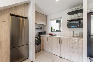 Modern 2BR Townhouse Close to Aucklands Best - Auckland - 8