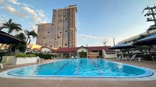 1-Step Beach & 711! Huge Condo next to Copacabana - Jomtien Beach - 0