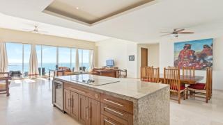 Encanto Living Penthouse 1202 by Kivoya - 9