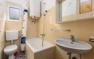 Awesome Apartment In Barbat Na Rabu - 3