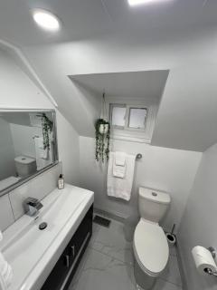 Niagara Escape Loft - St. Catharines - 7