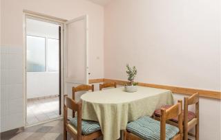 Awesome Apartment In Barbat Na Rabu - 1