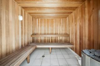 Windsong Caloundra Sunsets Sea Breezes and Style - 6