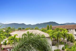 Mountain Panorama-9 Pools Gym & BBQ - Westcourt - 2