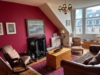 Stunning 2-Bedroom Georgian Flat, City Centre - Edimburgo - 1