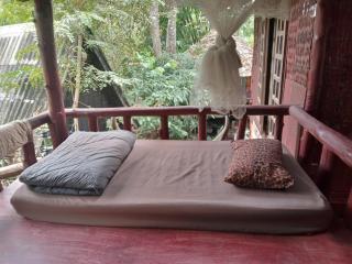 Natural - Ban Tham - 0