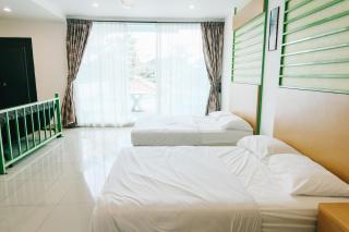 Kempas -- 32 Pax SemiD, Near Paradigm Mall JB - 9