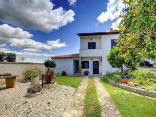 Apartment in Pula with Terrace - Pula - 2