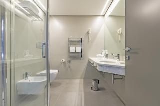 Just Hotel Saronno - Saronno - 9