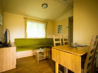 Chalet in Udenhout with Veranda - Udenhout - 9