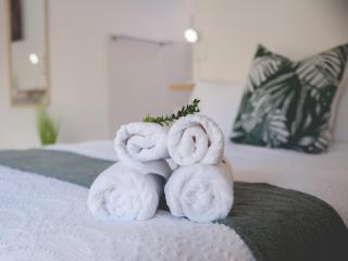 Refresh - Franschhoek - 2