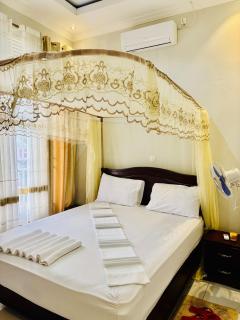 Comfort away from home 1 - - 9