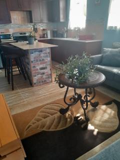 Abigail's Spectacular 2 bedrooms-Entire Apartment - 2