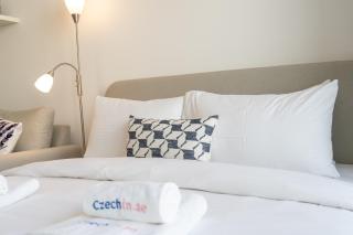 Bright & Airy Studio in JVC - Dubai - 3