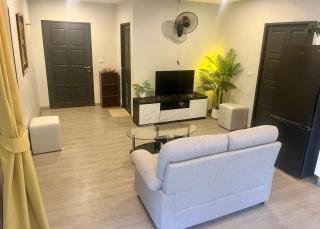 Lanta Sunshine Residence Apt 1 One Bed Apartment with AC and Work Space - Ko Lanta - 5