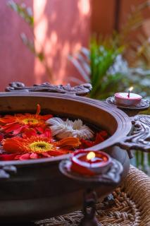 The Hideout Cottage and Restaurant - Hampi - 2