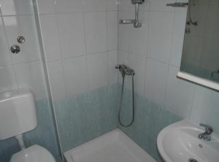 Dugi Rat Seaside Apartments - Dugi Rat - 2