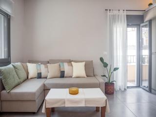 Elegant City Apartment - 250m from Solomos Square - 3