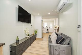 Cozy Central 5Bed 2Ba Near Baltimore's Sports Hubs - 0