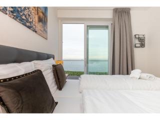 Unique apartment, located on the Oosterschelde and marina of Sint Annaland - Sint-Annaland - 1