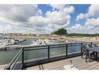Unique apartment, located on the Oosterschelde and marina of Sint Annaland - Sint-Annaland - 9