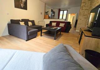 "Colbert Triplex" 3 chambres - Balcon - Patio - Cathédrale - Tours - 4