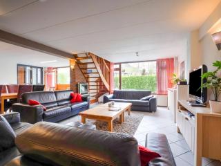 Serene Holiday Home in Ulestraten with Terrace - Ulestraten - 1